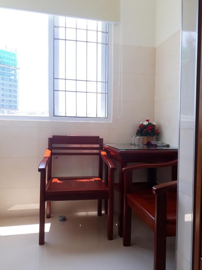 Duy Huy Hotel & Apartment Nha Trang Exteriör bild
